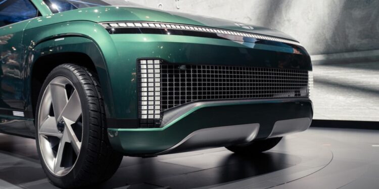 Electric Vehicle Innovations Offer Seamless Digital Lives