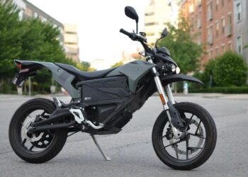 Electric Motorcycle Brings A New Personal Expression